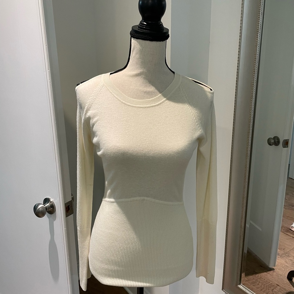 Yigal Azrouel cozy and chic sweater
